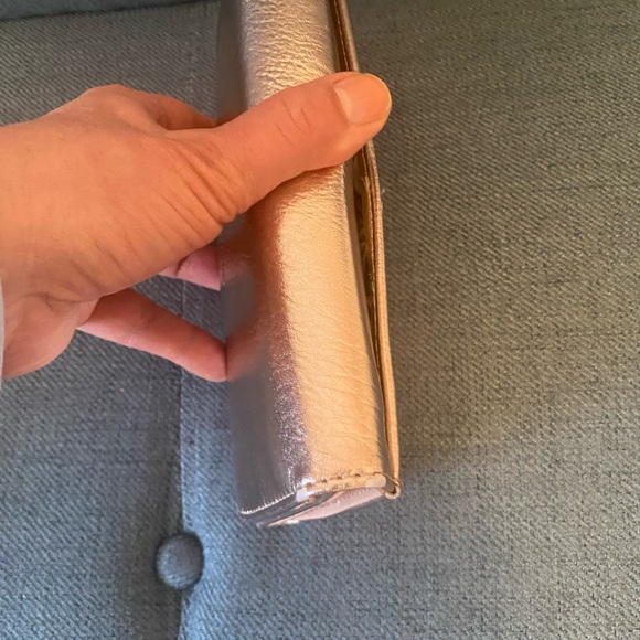 Adrienne Vittadini Metallic Peach Trifold Wallet - Picture 12 of 14
